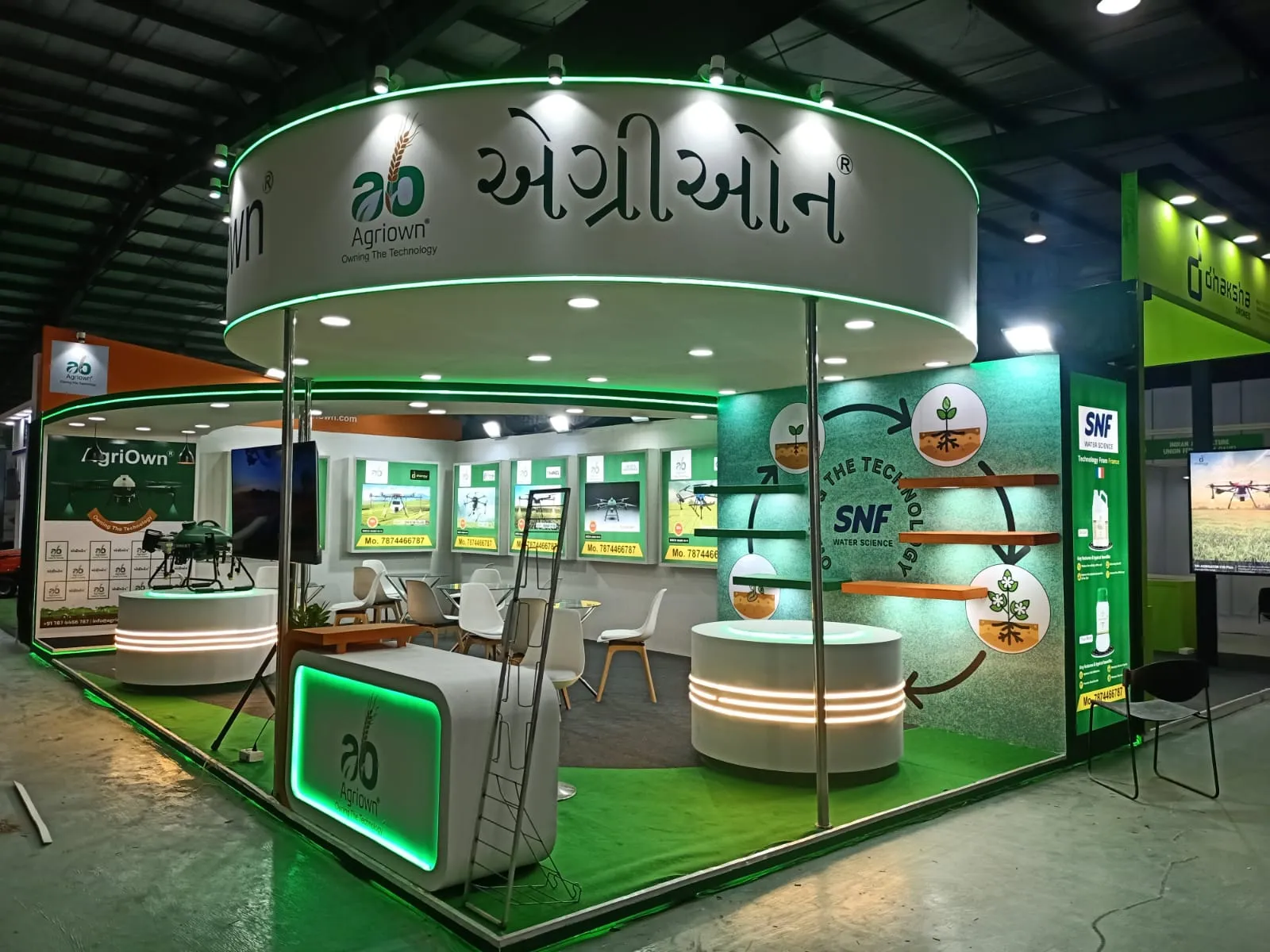 trade show booth builders vibrant ideas